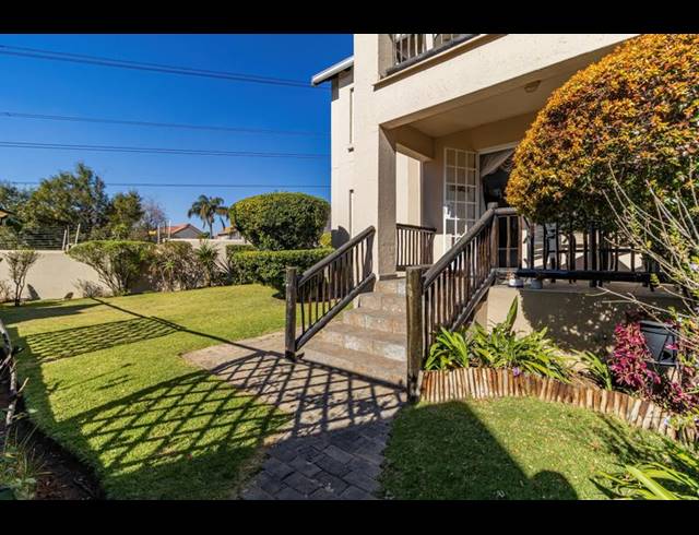 2 BEDROOM TOWNHOUSE FOR SALE IN EDEN GLEN